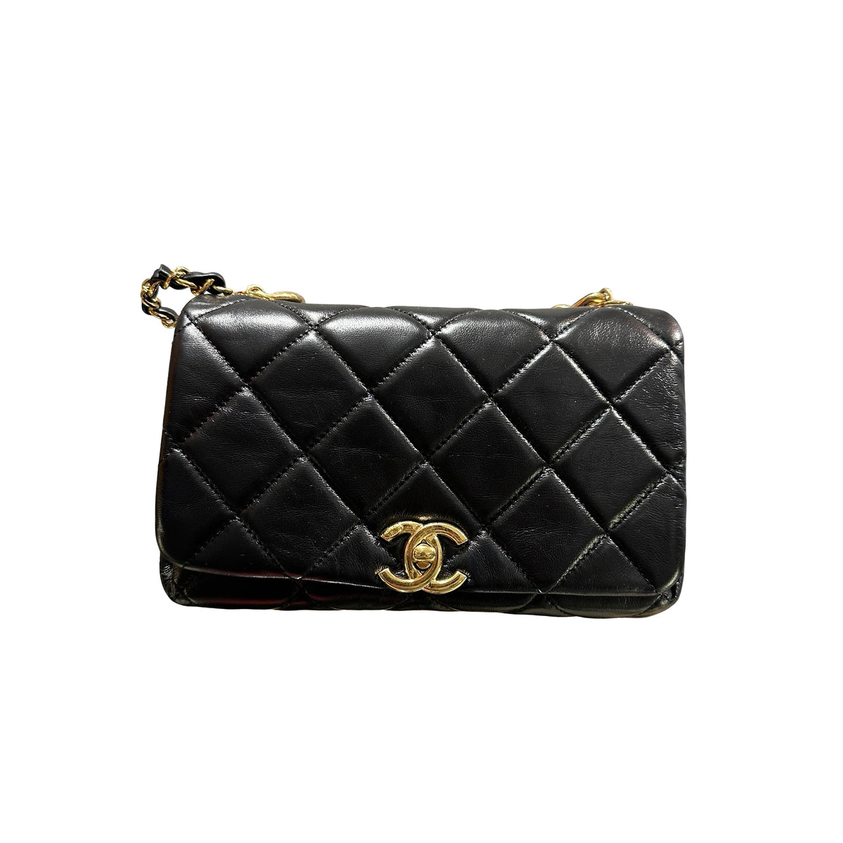 Used CHANEL Lambskin 22A Small Color Match Chain shoulder bag Black GHW