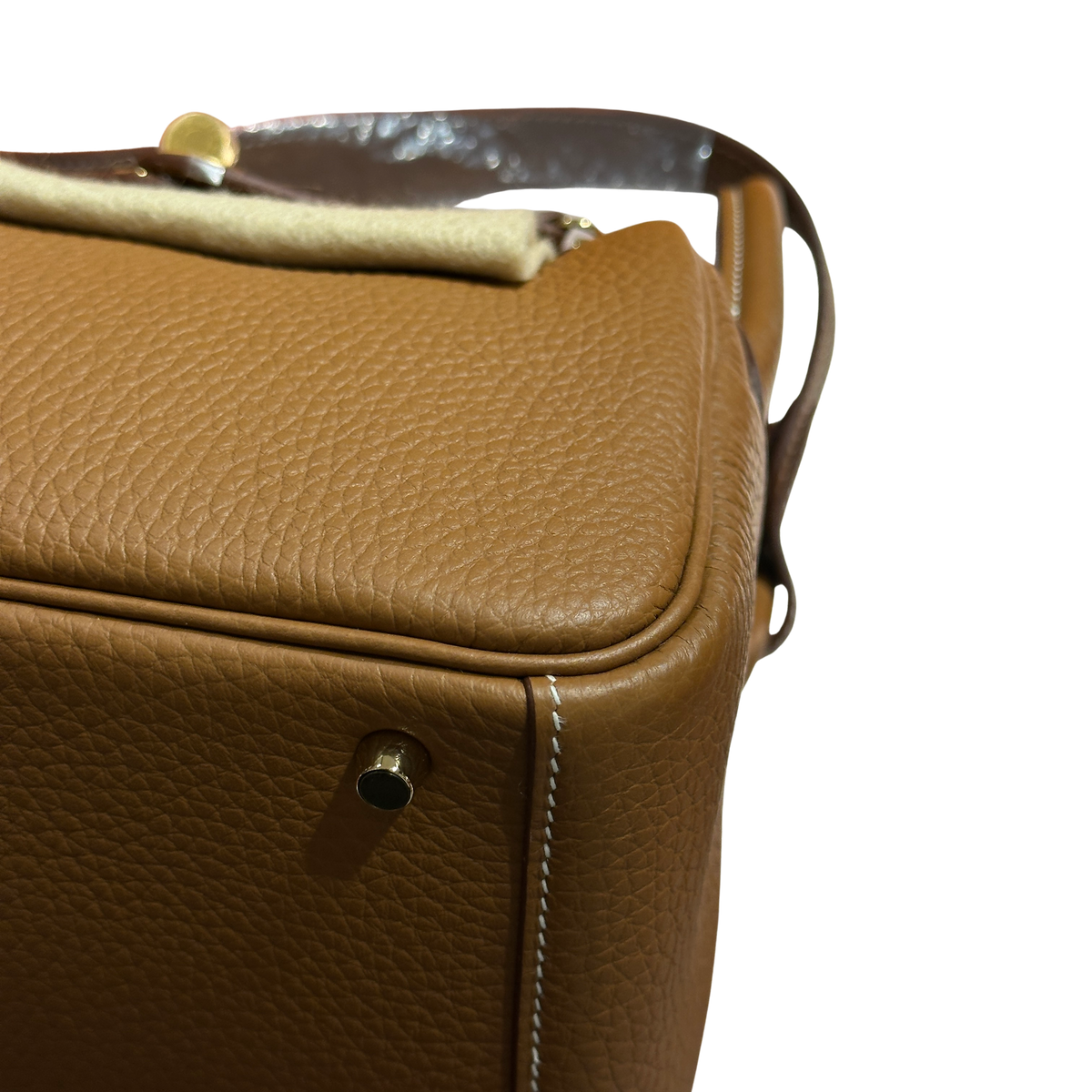 Brand New HERMES Taurillon Clemence Lindy Mini II Shoulder Bag Gold