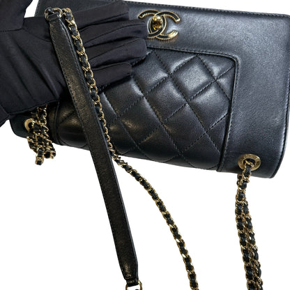 Used CHANEL Quilted Caviar Diana Flap Chain Shoulder Bag Black GHW