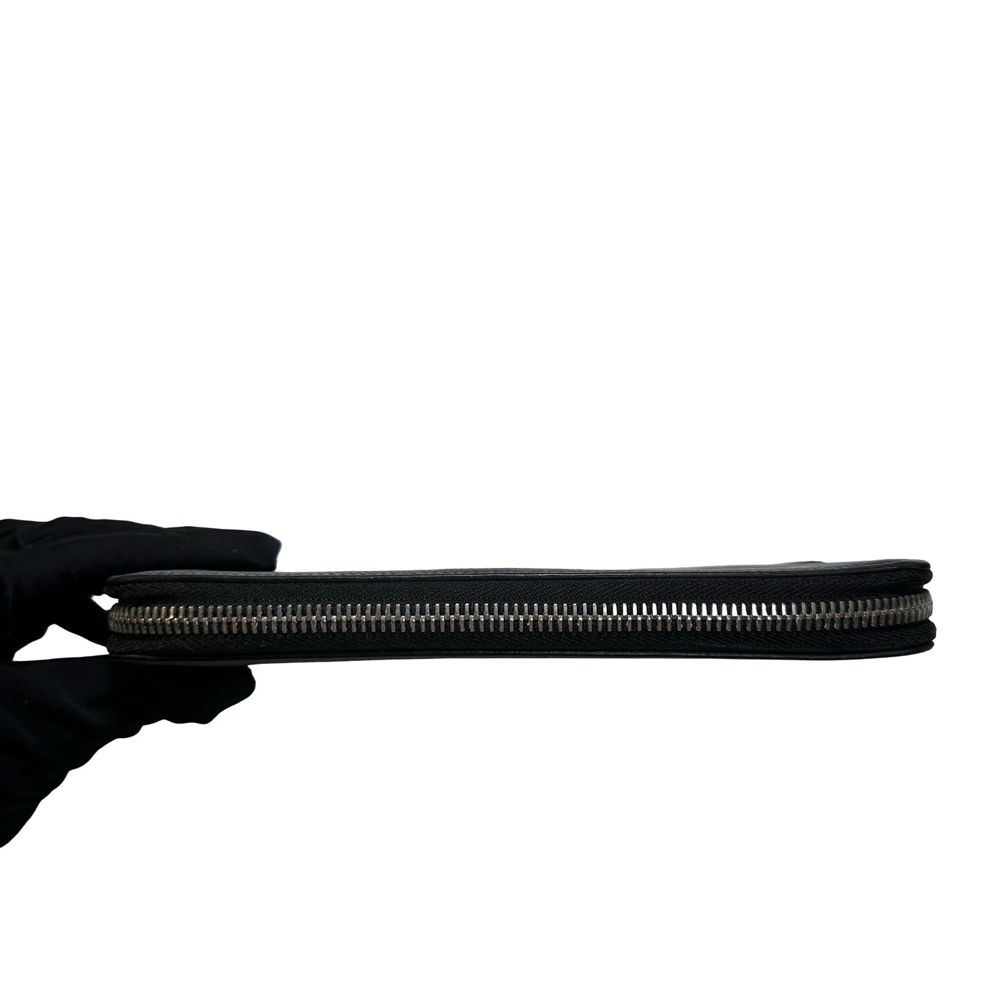 Used Louis Vuitton Taiga Long Wallet Black PHW
