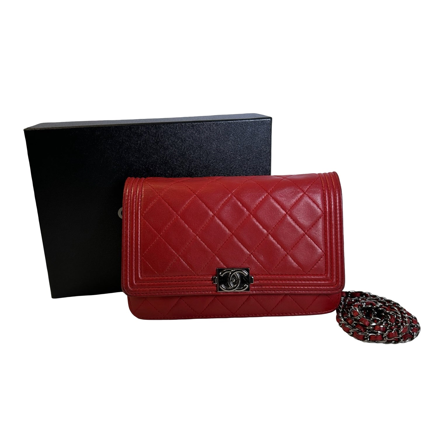 Used CHANEL Quilted Lambskin Boy Wallet on chain Red