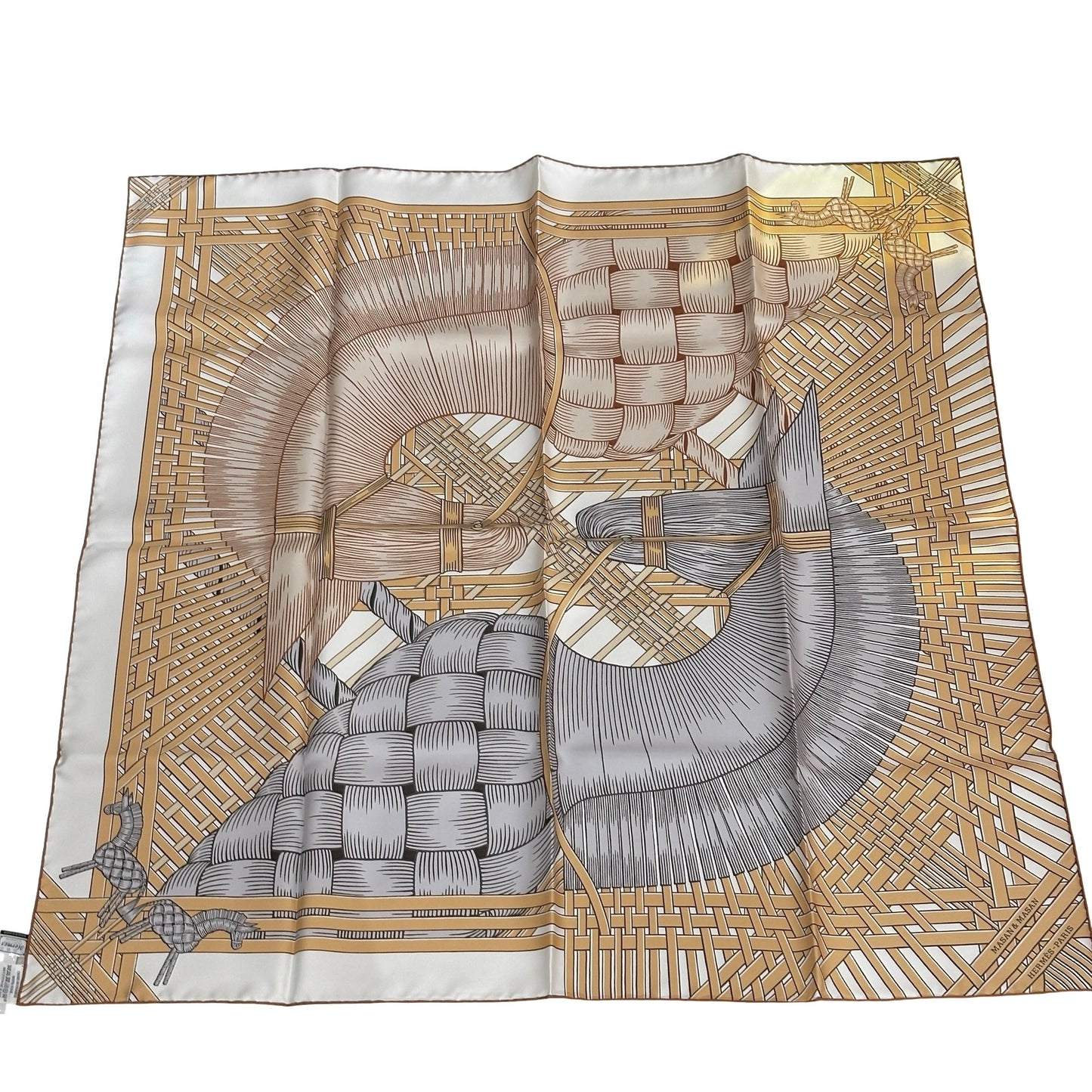 Brand New HERMES Silk Printed Carre 90 Scarf Grey White Gold