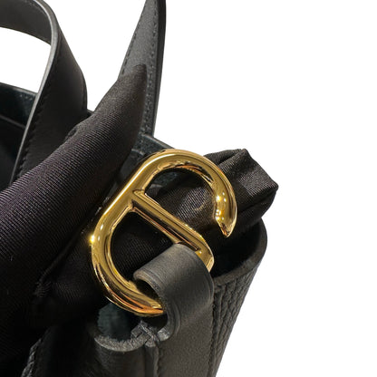 New HERMÈS Clemence leather IN THE LOOP 18 Bucket Bag Black