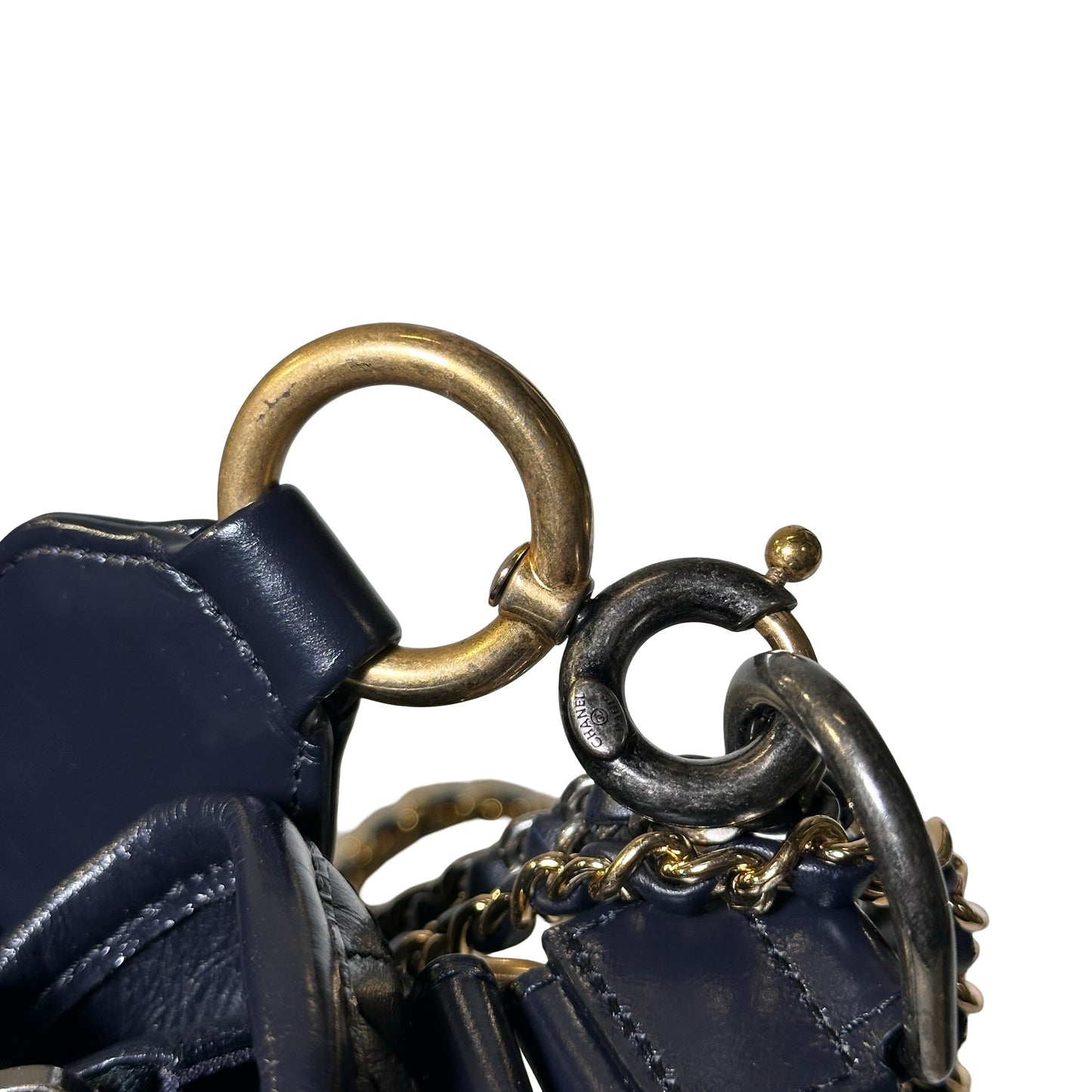 Used CHANEL Calfskin Leather Chain Shoulder Bag Navy Blue GHW PHW