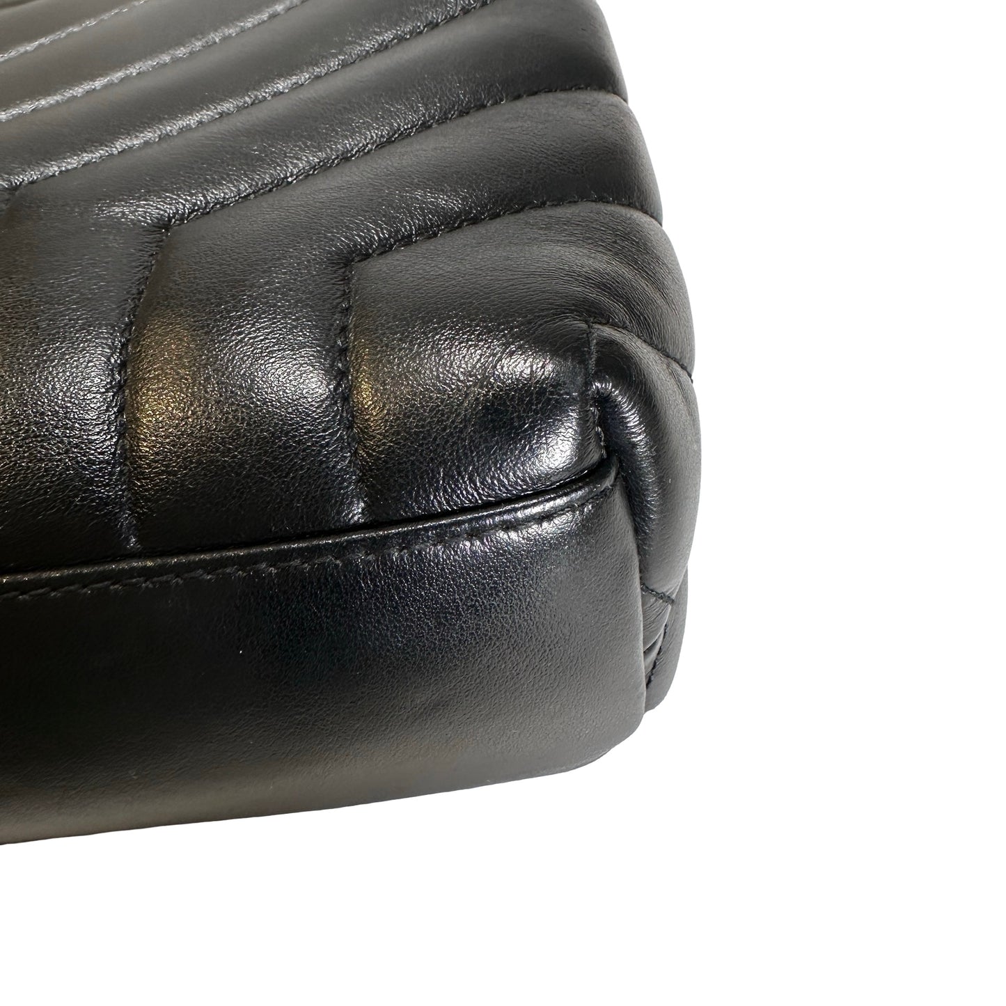 Used YVES SAINT LAURENT Lambskin Loulou Shoulder Bag Black GHW