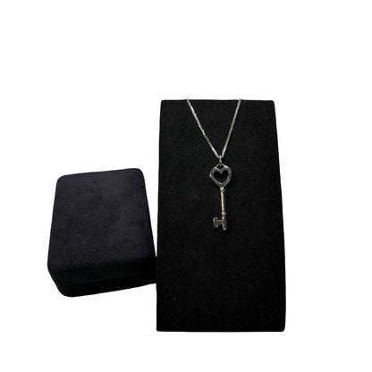 Used TIFFANY & CO. 18K white gold Heart key necklace Jewellery PHW