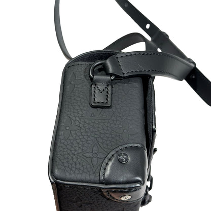 Used LOUIS VUITTON Taurillon Leather Steamer Wearable Wallet Cross Body Bag Black