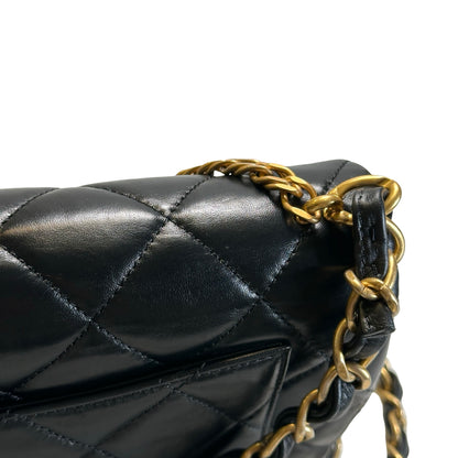 Used CHANEL Quilted Leather Classic Flap Chain shoulder bag Black Gold