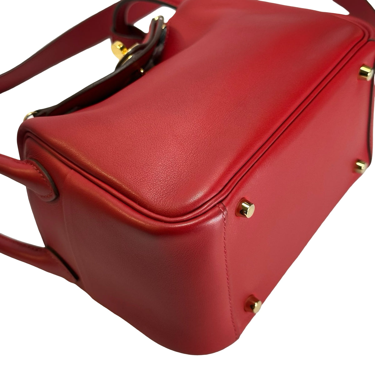 Used HERMES Swift Mini Lindy Handbag Red GHW