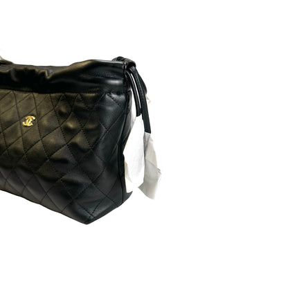 Brand New CHANEL Quilted Leather Bucket Bag Handbag Black Gold