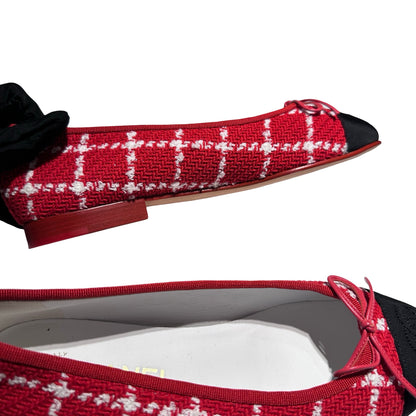 Used CHANEL Shoes Red