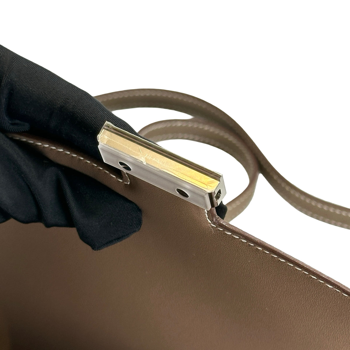 Brand New HERMES Epsom Leather Constance Crossbody Bag Etoupe