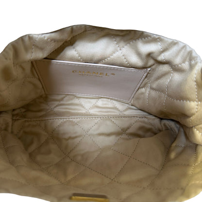 Used Chanel White Chain Shoulder Bag White GHW