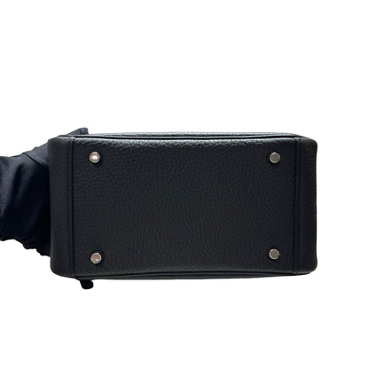 Brand New HERMES Clemence Lindy Handbag Black