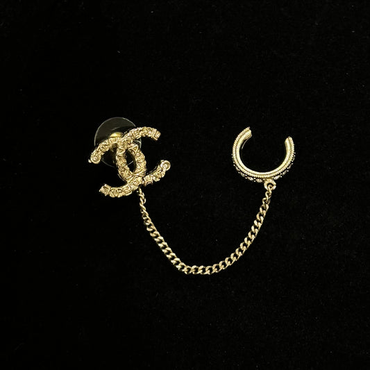 Earrings & Earpins [101099]