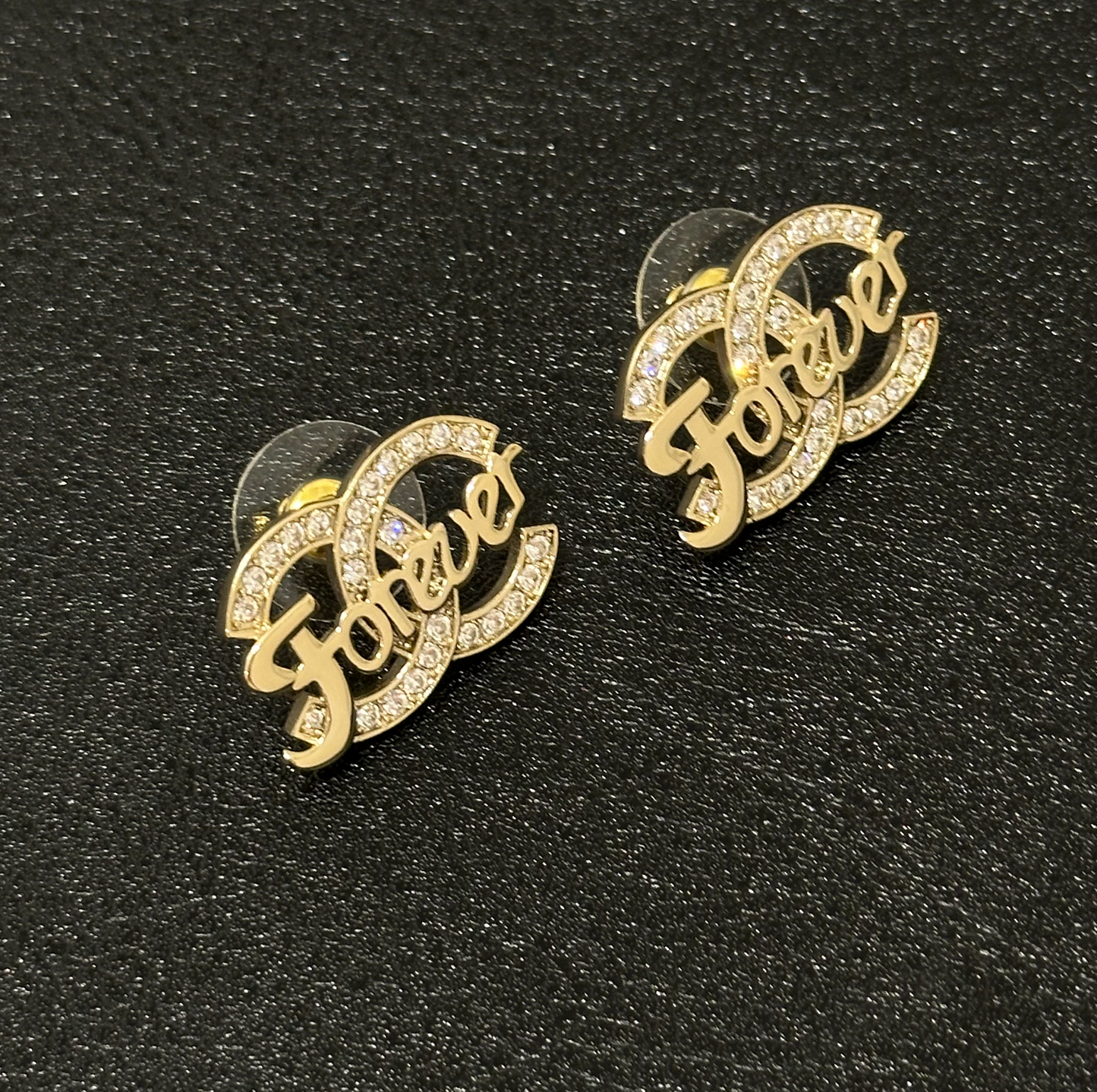 Earrings & Earpins [100961]