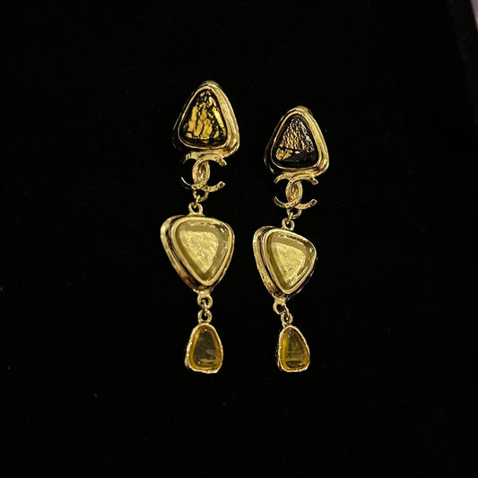 Earrings & Earpins [101120]