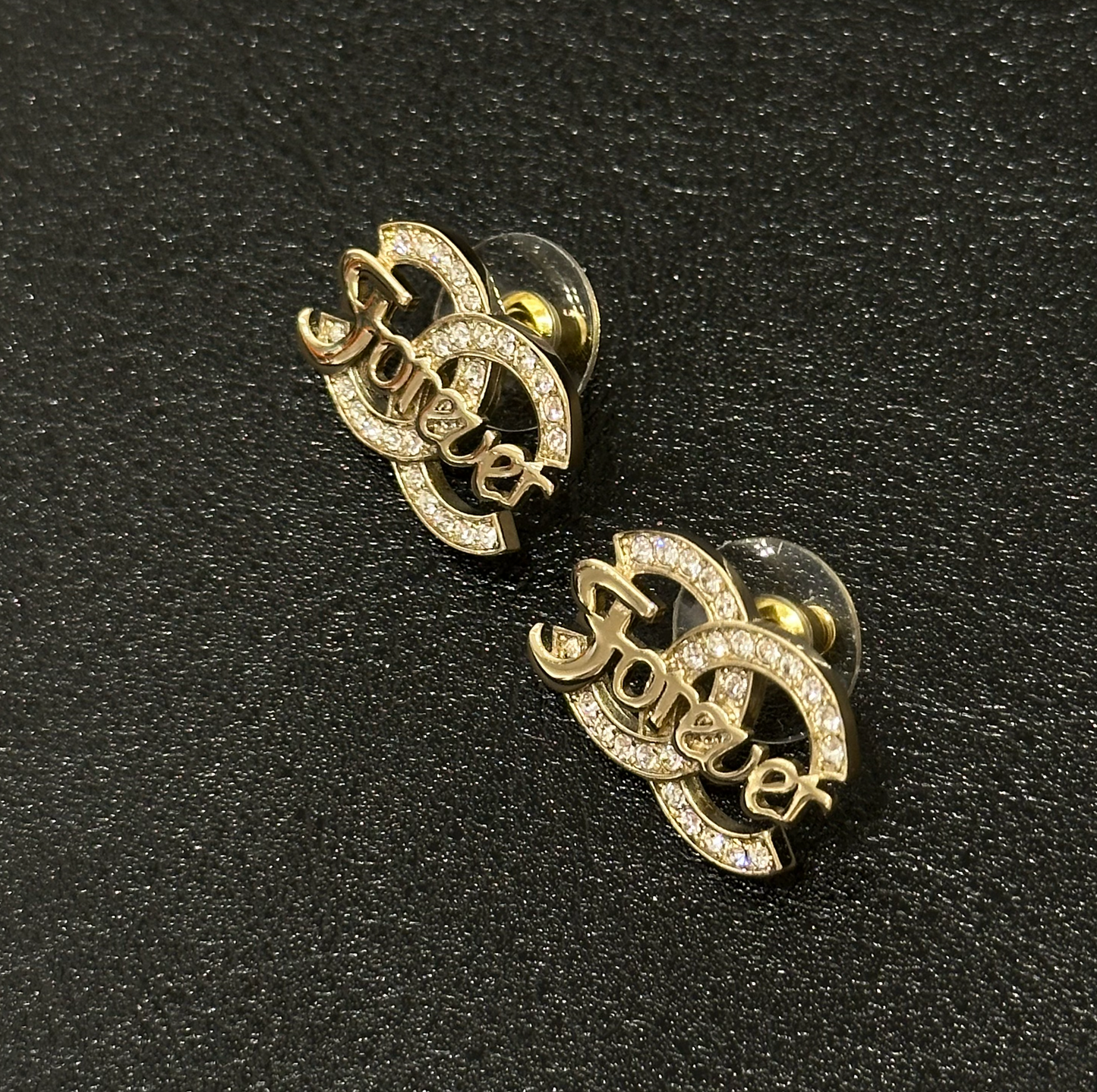 Earrings & Earpins [100961]