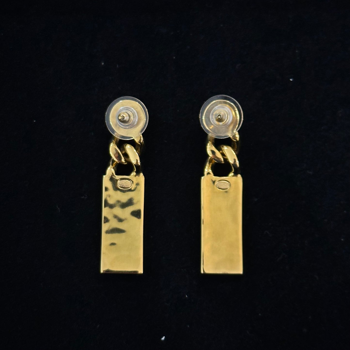 Earrings & Earpins [101094]