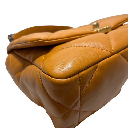 Used Chanel Lambskin 19 Bag Small Chain Shoulder Bag GHW Caramel