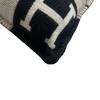 HERMES H Logo Plaid Avalon III Cushion PM Accessories Black Grey