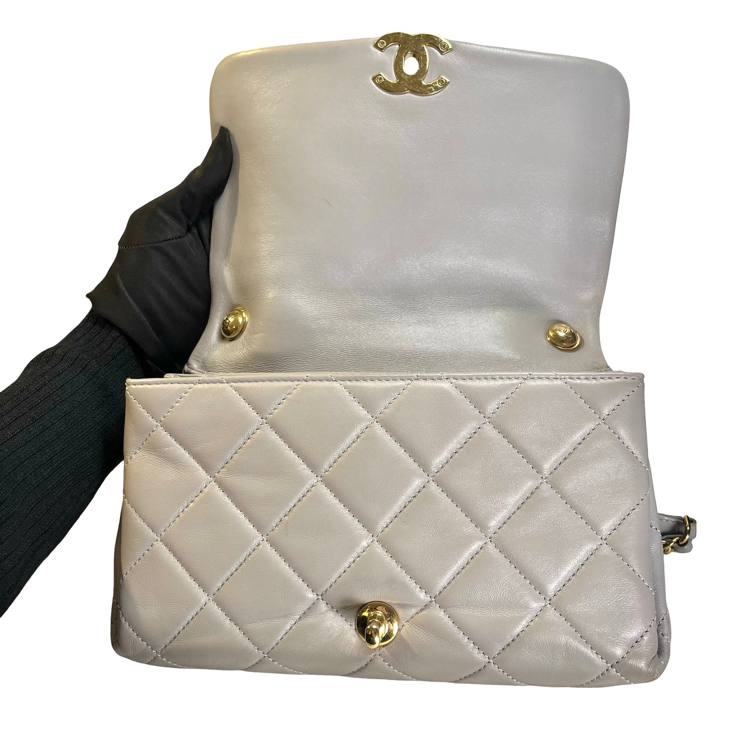 CHANEL Quilted Lambskin Flap Chain Shoulder Bag Grey GHW