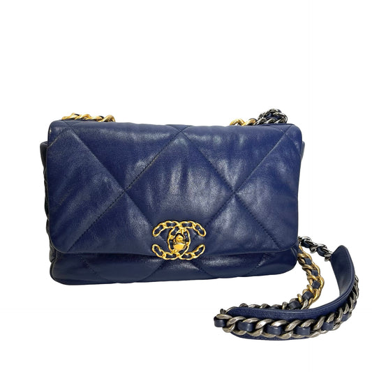Used CHANEL Lambskin Quilted 19 Bag Shoulder Bag Navy Blue GHW