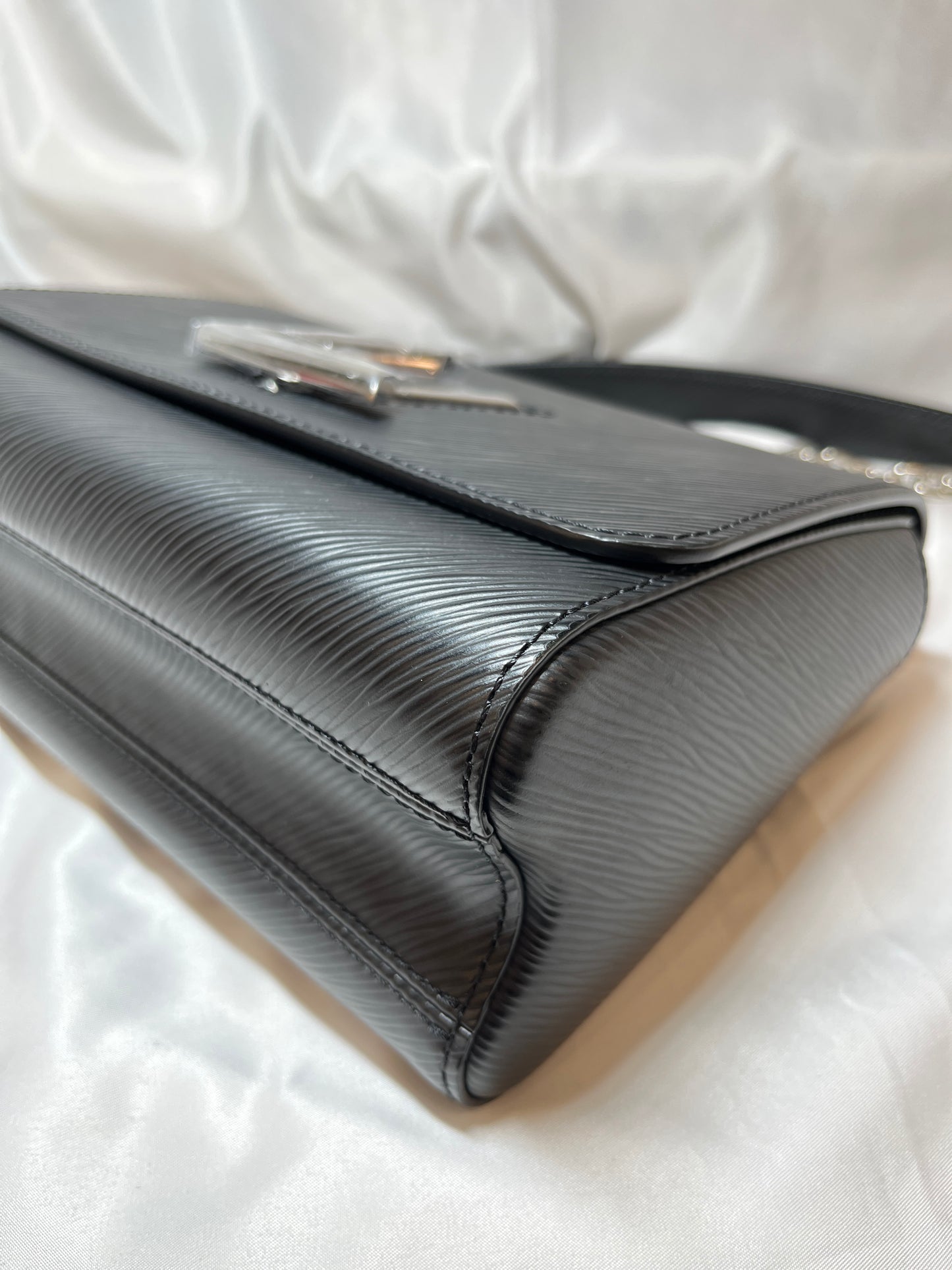 Used LOUIS VUITTON Canvas Twist Shoulder Bag Black PHW