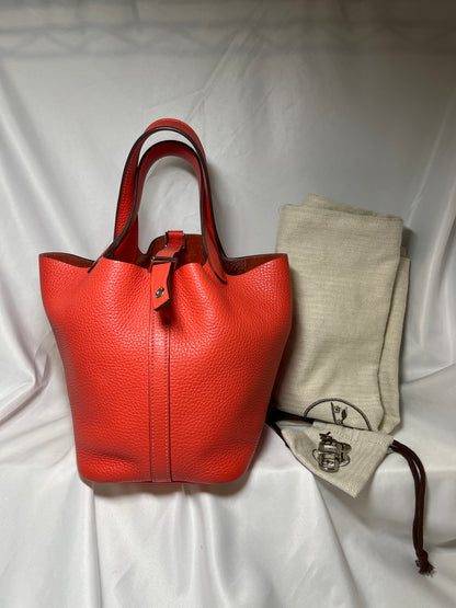 HERMÈS Handbag