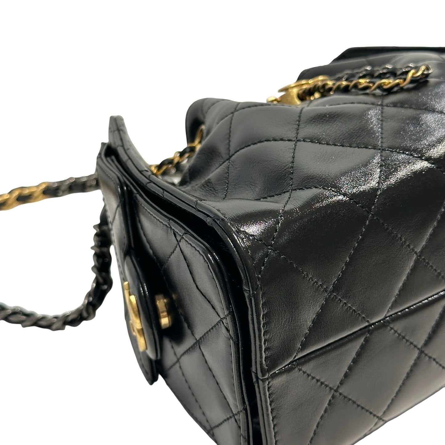 Used CHANEL Quilted Calfskin Chanel 22 Shoulder Bag Black