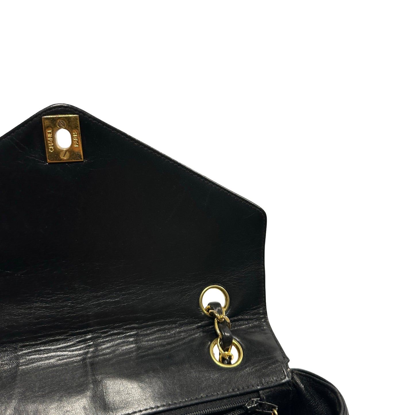Used CHANEL Quilted Vintage shoulder bag Chain Shoulder Bag Black Gold hardware