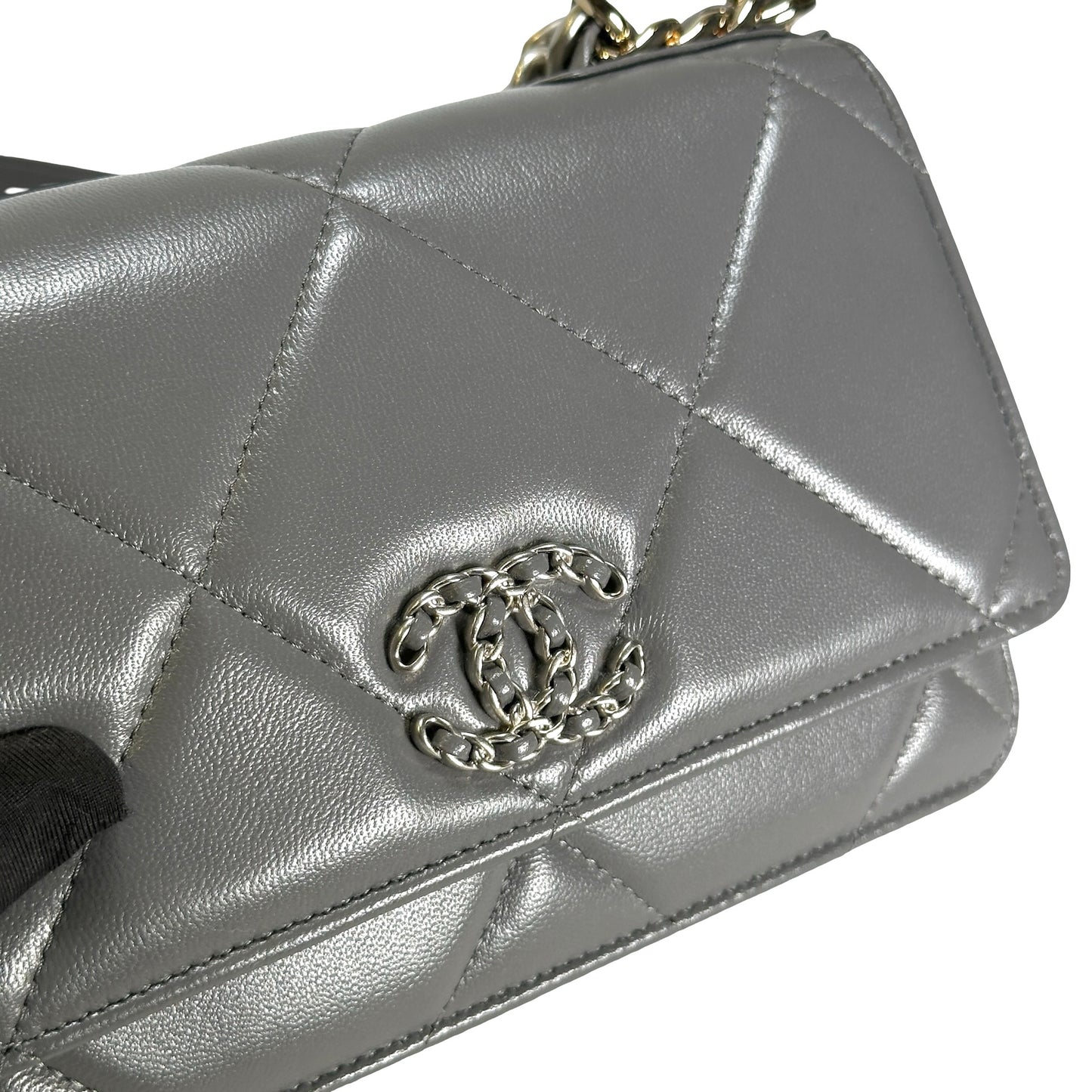Used CHANEL Quilted Lambskin Chanel 19 Wallet On Chain Wallet on chain Grey GHW
