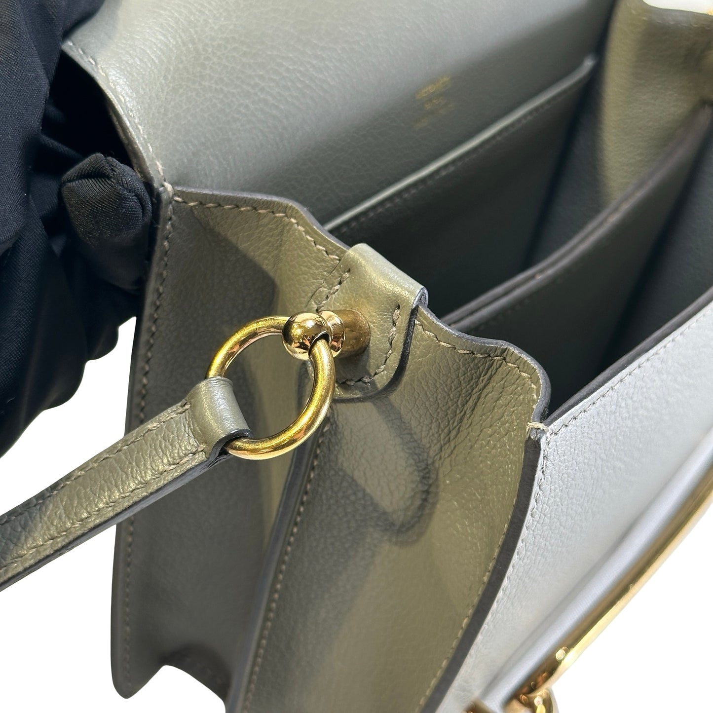 Used HERMES Leather Roulis Shoulder Bag Grey