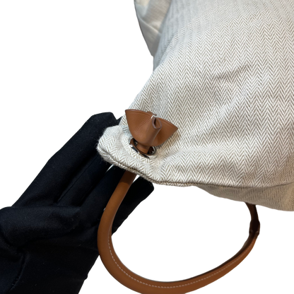 Used HERMÈS Maline Bag Drawstring Bag Beige PHW Vert Cypress (VY)