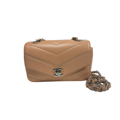 Used CHANEL Chevron Caviar Classic Flap Chain Shoulder Bag Beige