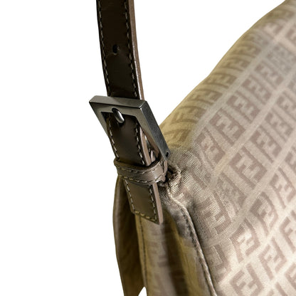 Used FENDI Zucca Mamma Baguette Baguette Bag Beige Silver