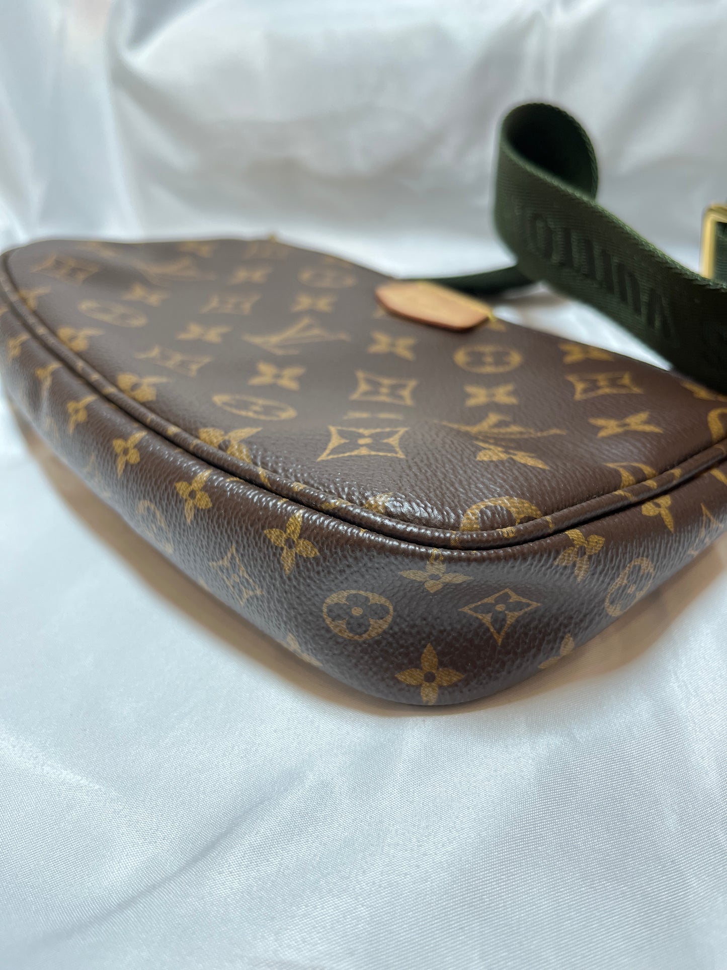 Used Louis Vuitton Pouchette Shoulder Bag Brown