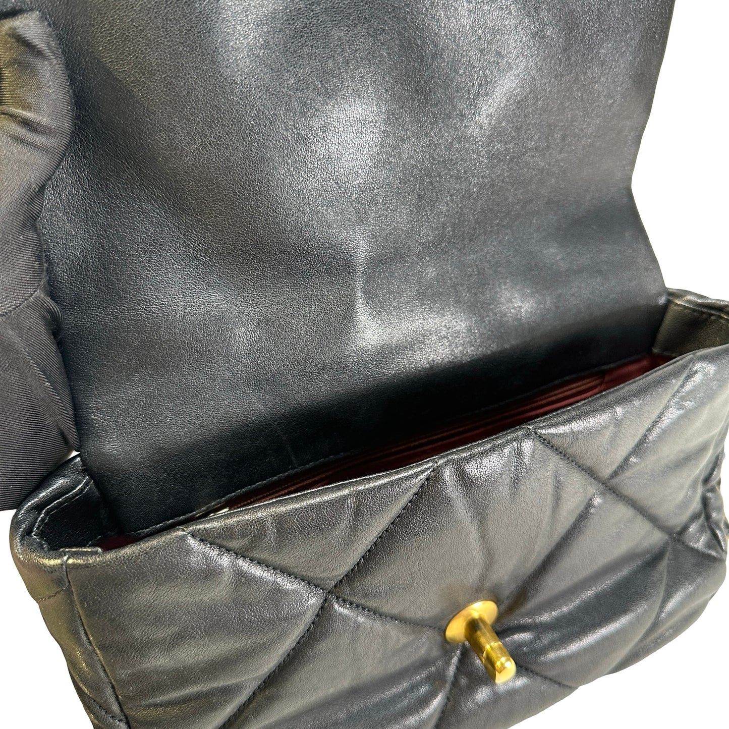 Used CHANEL Quilted Lambskin 19 Bag Shoulder Bag Black GHW