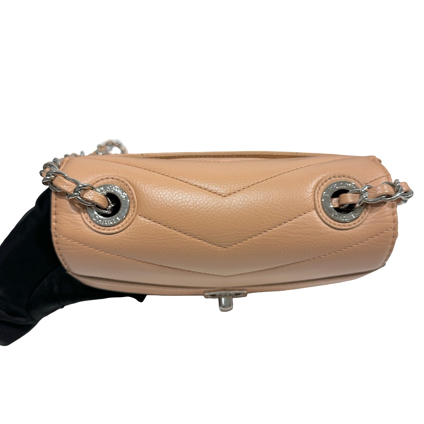 Used CHANEL Chevron Caviar Classic Flap Chain Shoulder Bag Beige