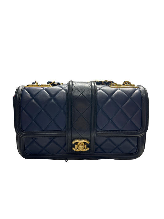 Used CHANEL Quilted Lambskin Quilted Boy Bag Chain Shoulder Bag Navy Blue Black