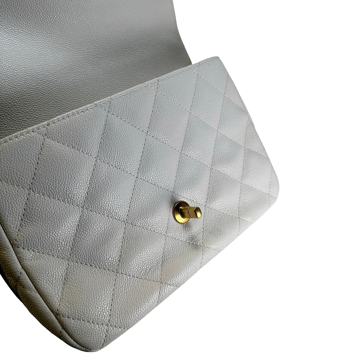 Used CHANEL Caviar Skin 23P Heart Crush Small Flap Bag Chain Shoulder Bag White GHW