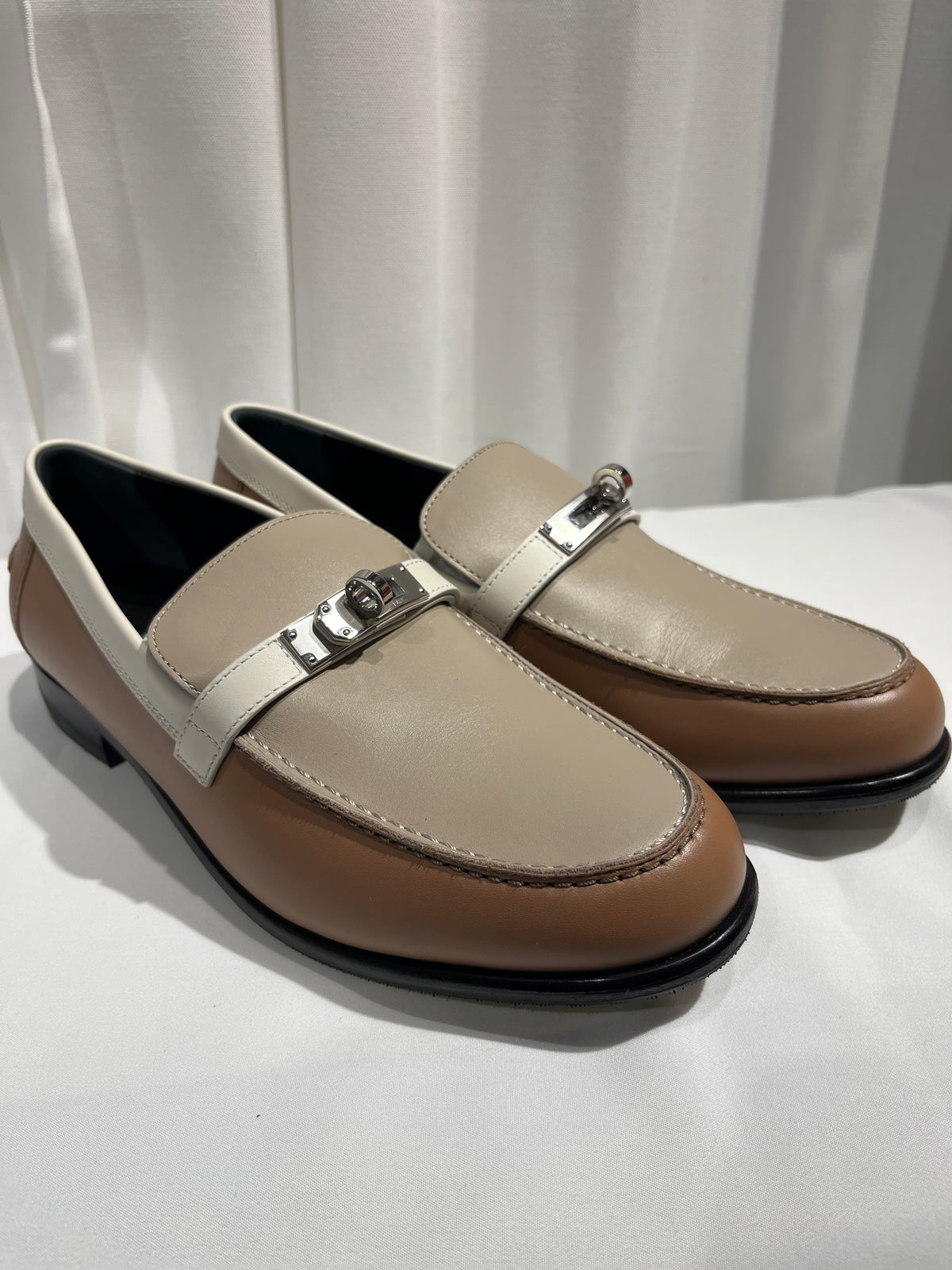 Used Hermès Shoes Beige Brown White PHW