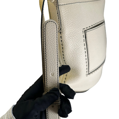 Used DELVAUX Leather Pebbled leather Pin Daily Cross body bag White PHW