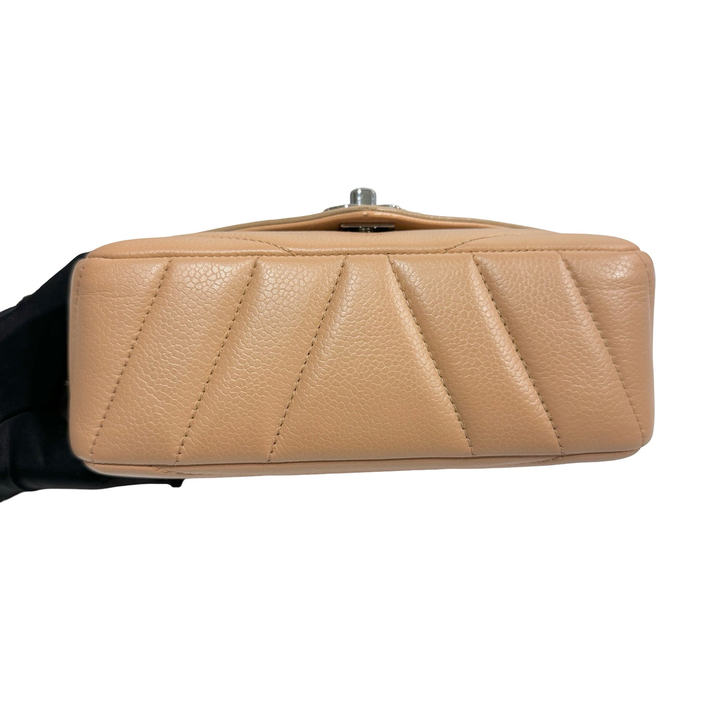 Used CHANEL Chevron Caviar Classic Flap Chain Shoulder Bag Beige