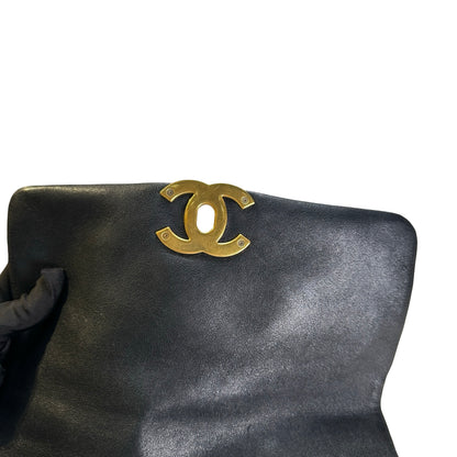 Used CHANEL Quilted Lambskin 19 Bag Shoulder Bag Black GHW
