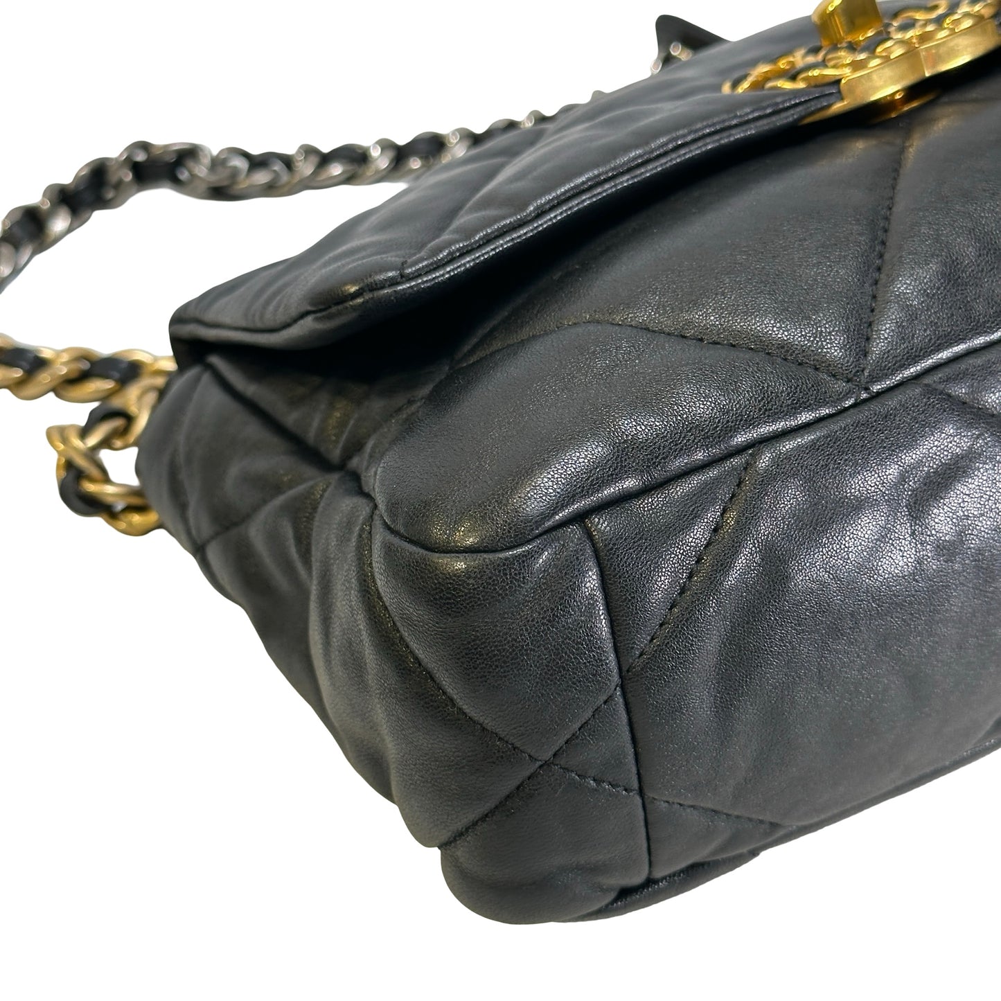 Used CHANEL Quilted Lambskin 19 Bag Shoulder Bag Black GHW