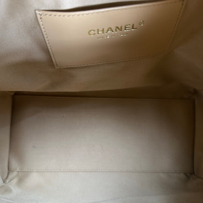 CHANEL Quilted Caviar Quilted Bucket Bag Bucket Bag Beige Gold