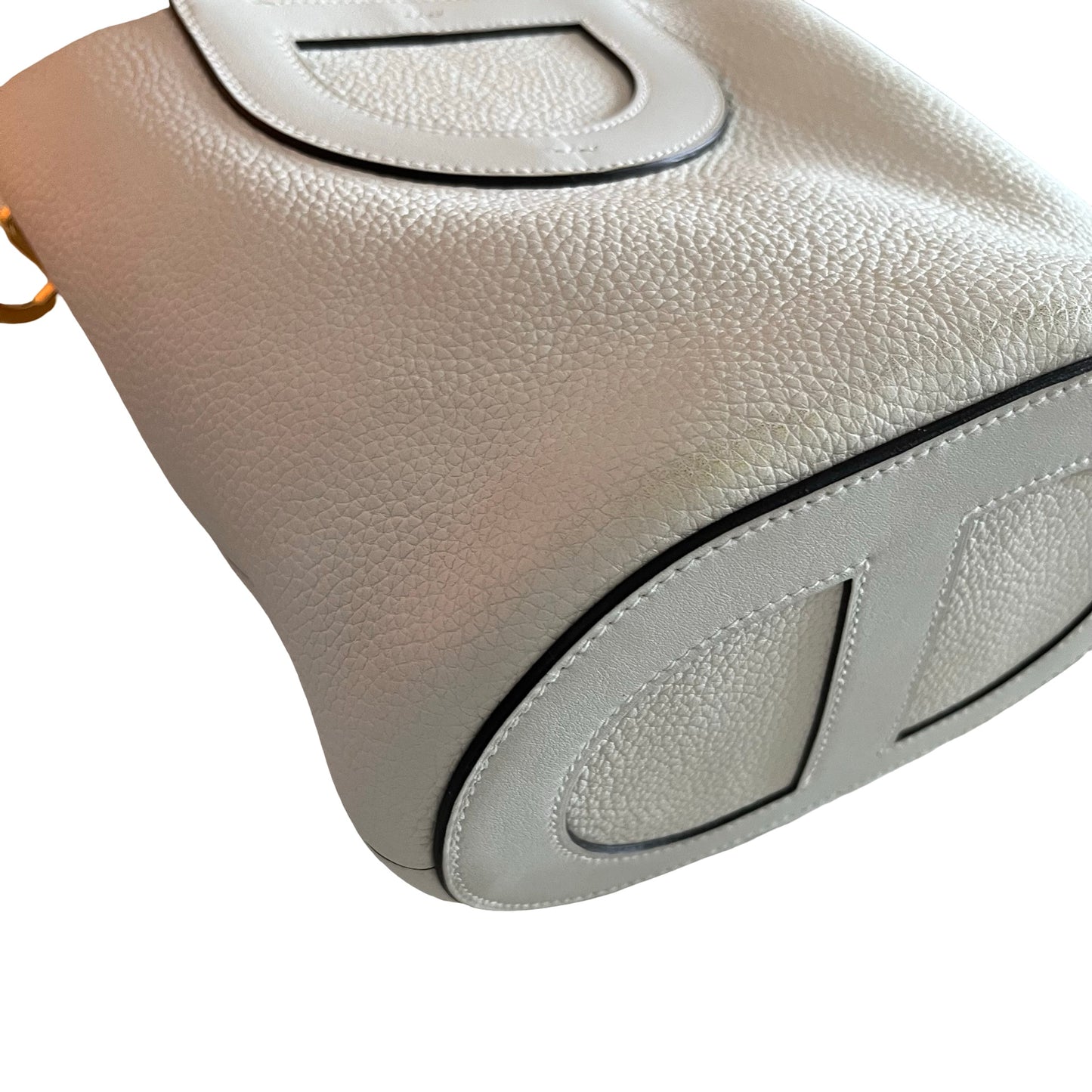 Used HERMES Clemence Swift In The Loop 18 Bucket Bag Nata