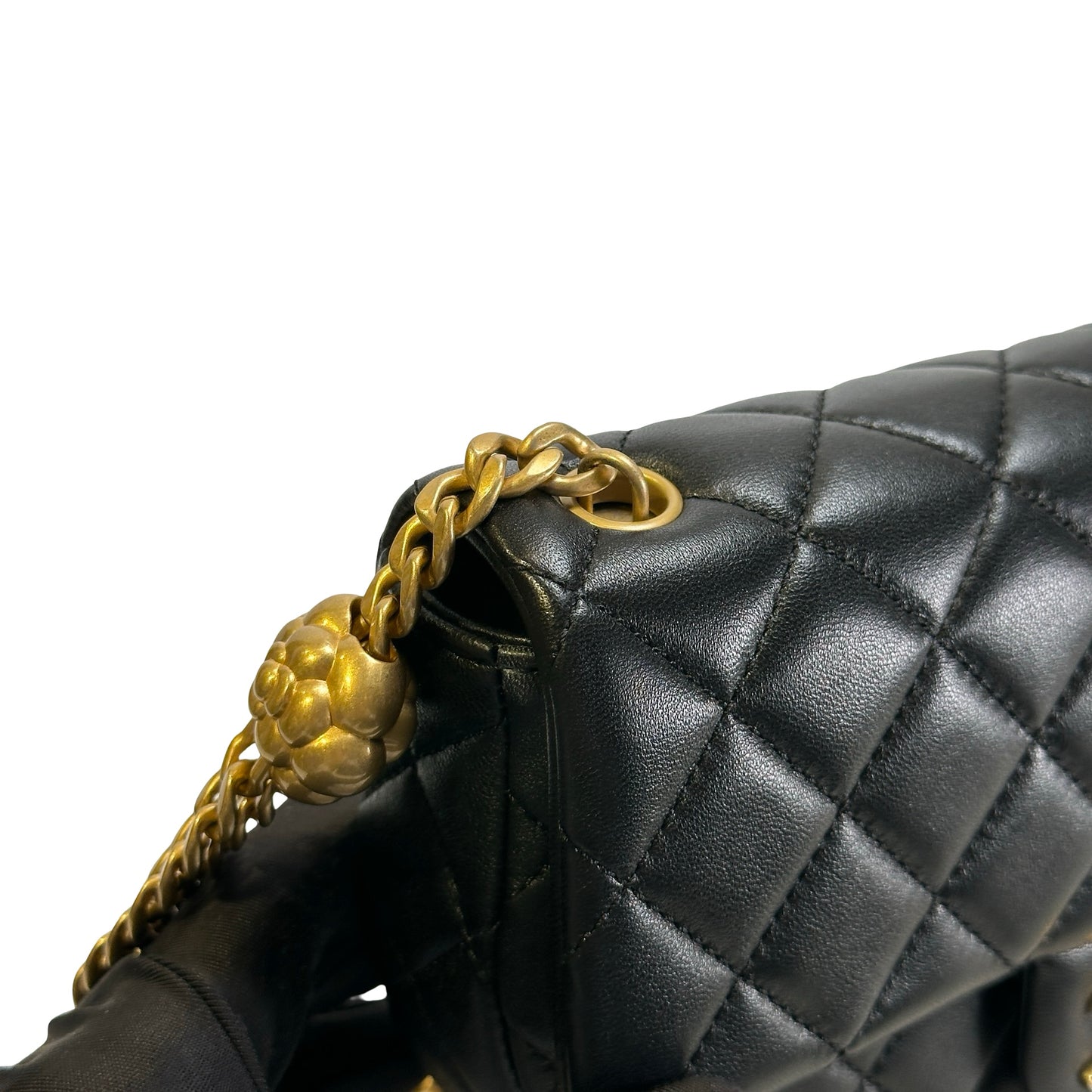 Used CHANEL Quilted Lambskin Quilted Crossbody Crossbody Bag Black Gold