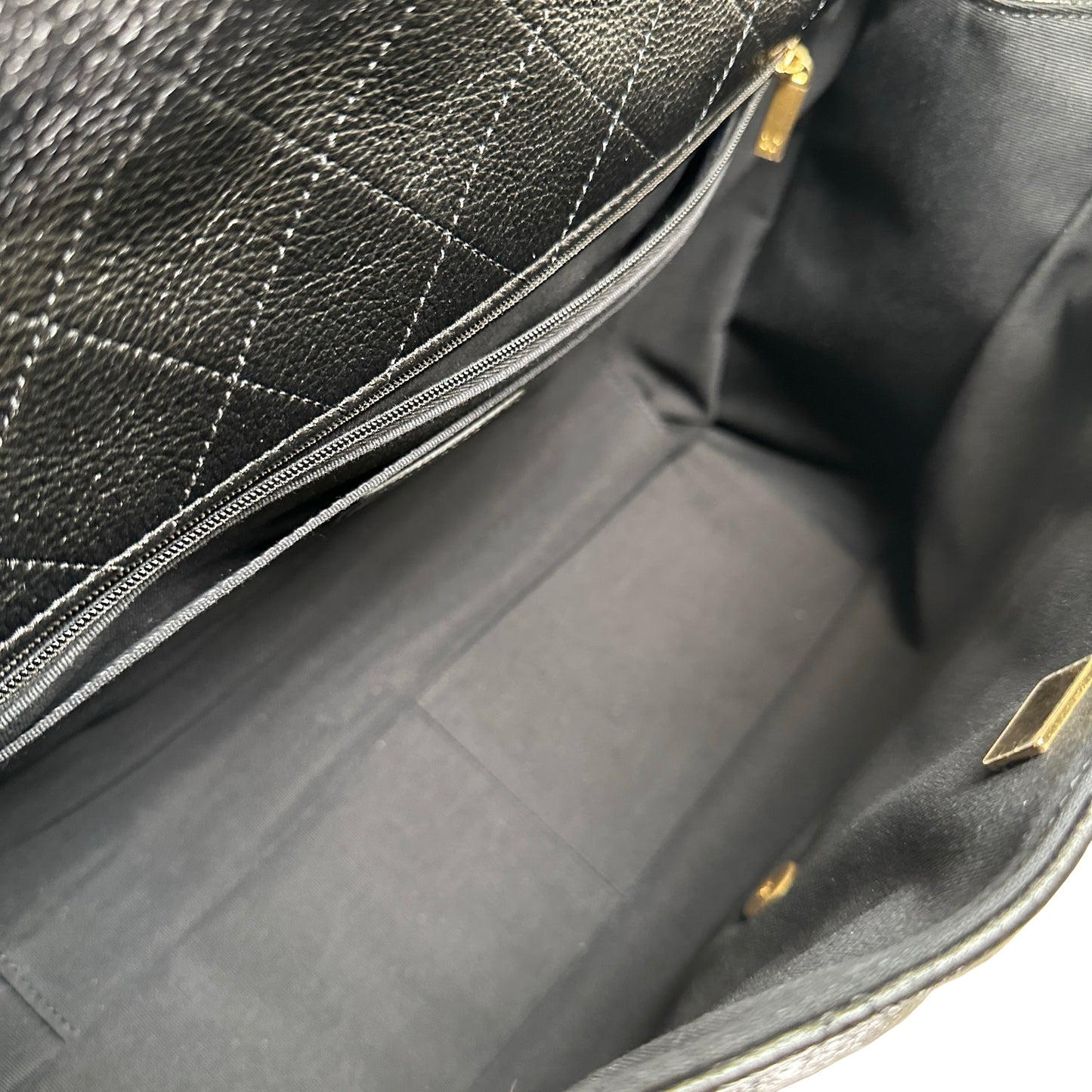 Used CHANEL Quilted Caviar Classic Flap Shoulder Bag Black Gold